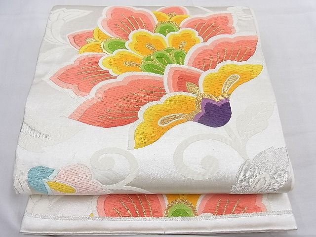 平和屋着物■六通柄袋帯 唐織 花唐草文 銀糸 逸品 n-mz7653