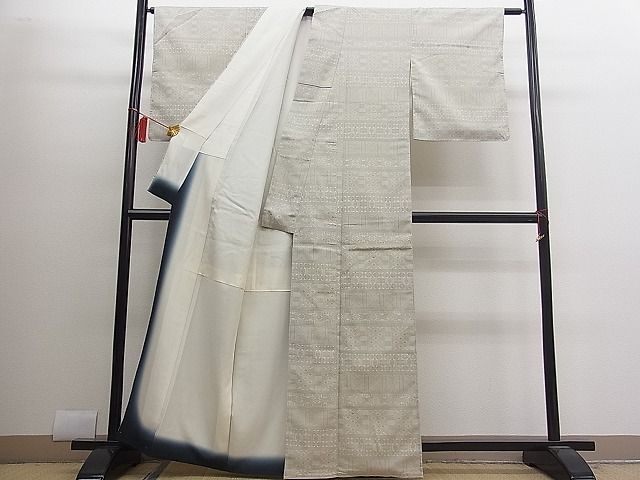 平和屋着物■上質なお召 横段吉祥文 逸品 n-fw4346