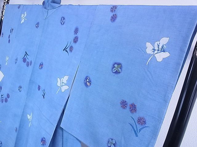 平和屋本店●希少 型絵染染色家 鈴木紀絵 紬 藍地花蝶散し 証紙付き 逸品 3kh1942
