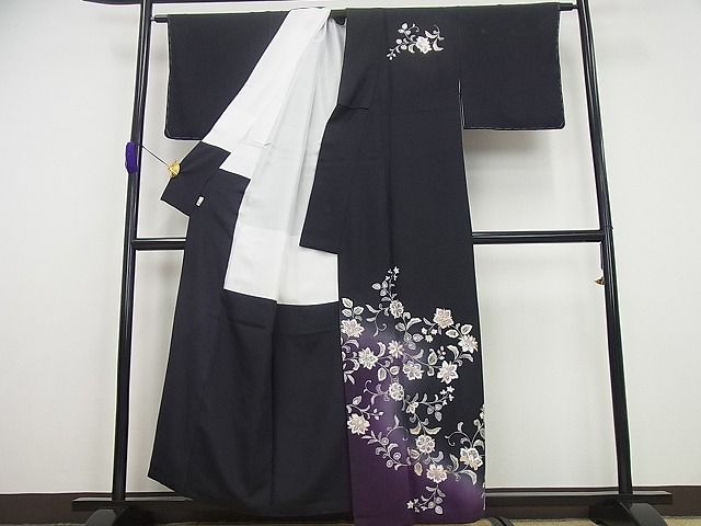 期間限定セール20%off●極上 金彩友禅 卓越技能者・名工・和田光正 訪問着 更紗花唐草文 暈し染め 黒地 逸品4s127