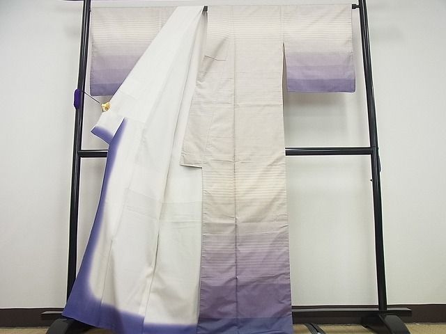 平和屋本店■極上 都喜ヱ門 本場大島紬 白大島 藤絹織物謹製 9マルキ 霞文 証紙付き 逸品4s306