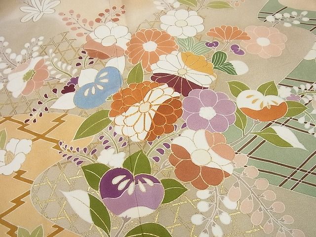 平和屋本店●極上 創業460年・千總 訪問着 駒刺繍 霞草花文 金彩 小田急扱い 逸品4s314