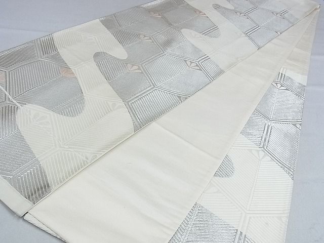 平和屋着物■六通柄袋帯 唐織 亀甲文 松 銀糸 正絹 逸品 AAAC2801Ahg