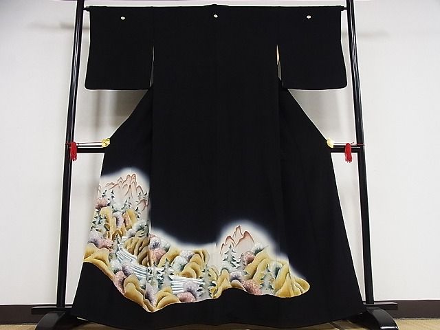 平和屋着物□豪華黒留袖 遠山樹林文 暈し染め 金彩 正絹 逸品