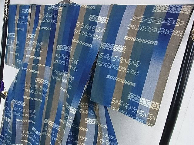 平和屋本店■希少 山藍 山村省二 久留米絣単衣 綿 灰汁発酵建物 正藍染 草木染 手織 天然藍染 やまもも染 証紙付き 逸品 未使用DZAA0574kh4