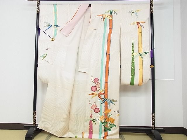 平和屋本店●希少 振袖 染刺工芸 大羊居 東京友禅 駒刺繍 笹竹枝梅草花文 金彩 逸品 CZAA0194s4