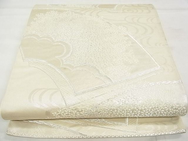 平和屋着物◎六通柄袋帯 唐織 地紙雲取り舞花文 銀糸 逸品 CAAD5458vf