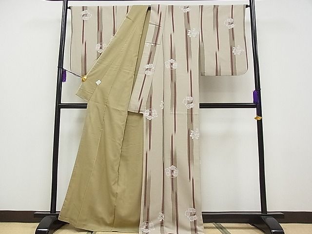 平和屋本店■極上 撫松庵 小紋 笹梅丸文 洗える着物 CYAA0187s4