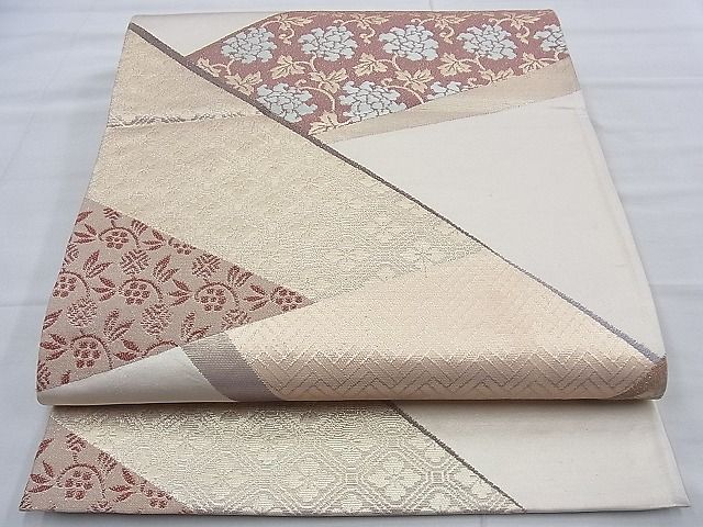 平和屋着物◎六通柄袋帯 唐織 切嵌草花文 金糸 三越扱い 逸品 BAAF2233du