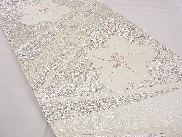 平和屋着物◎六通柄袋帯 唐織 松皮菱青海波桜文 銀糸 逸品 BAAG0026if