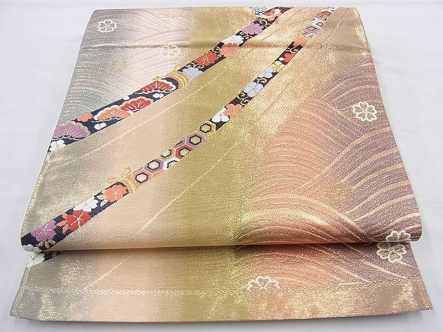 平和屋着物◎六通柄袋帯 唐織 有職花蝶文 金糸 逸品 BAAH1368wk