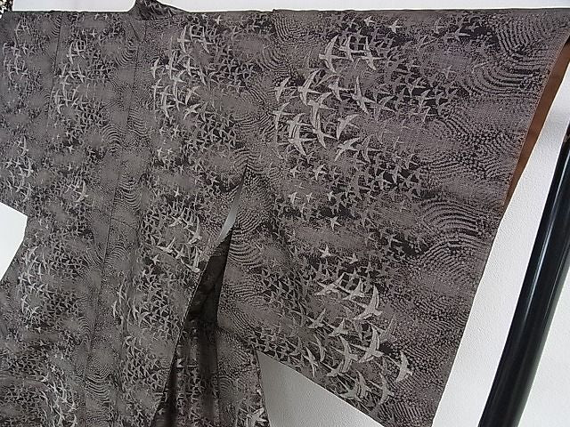 平和屋本店●極上 本場大島紬 十八算 12マルキ 泥染 飛鳥文 伊村絹織物謹製 証紙付き 逸品 DZAA0224kh4