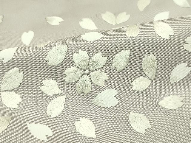 平和屋本店●極上 訪問着 本場大島紬地 総刺繍 蘇州刺繍 舞桜 尾峨佐染繍 上村絹織物謹製 証紙付き 逸品 CZAA0851s4