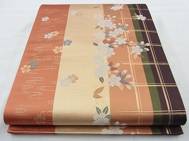 平和屋着物◎六通柄袋帯 唐織 桜流し 金糸 逸品 BAAJ9751cm