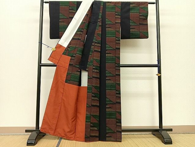 平和屋着物■上質な紬 駒刺繍 地紙花鳥文 金彩 逸品 BAAK1780xi