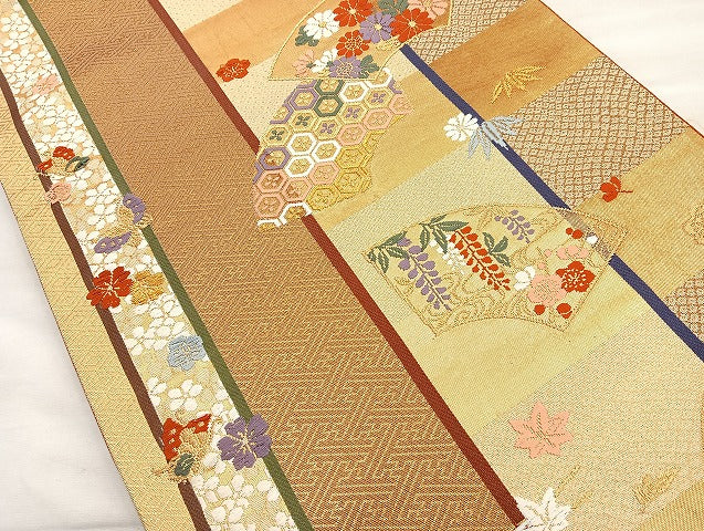 平和屋着物◎六通柄袋帯 唐織 地紙花蝶文 金糸 正絹 逸品 BAAK8799cm