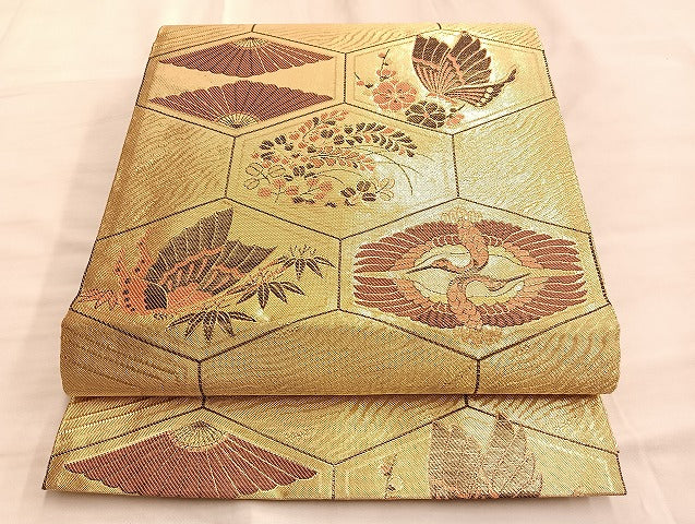 平和屋着物◎佐賀錦 六通柄袋帯 向かい鶴亀甲花蝶文 金糸 正絹 逸品 BAAL2122du