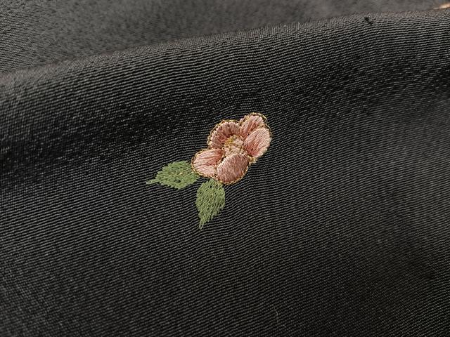 平和屋着物▽上質な小紋 単衣 ロング丈 総刺繍 草花文 黒地 金糸 正絹 逸品 未使用 BAAS8070yc