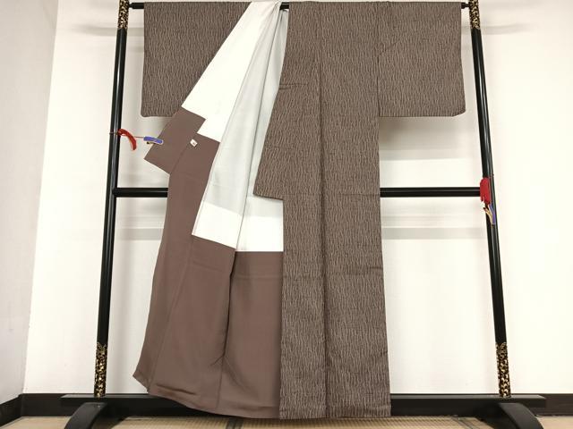 平和屋着物●石川県指定無形文化財 牛首紬 白山工房 手織り 縞 証紙付き 正絹 逸品 AAAT9463np
