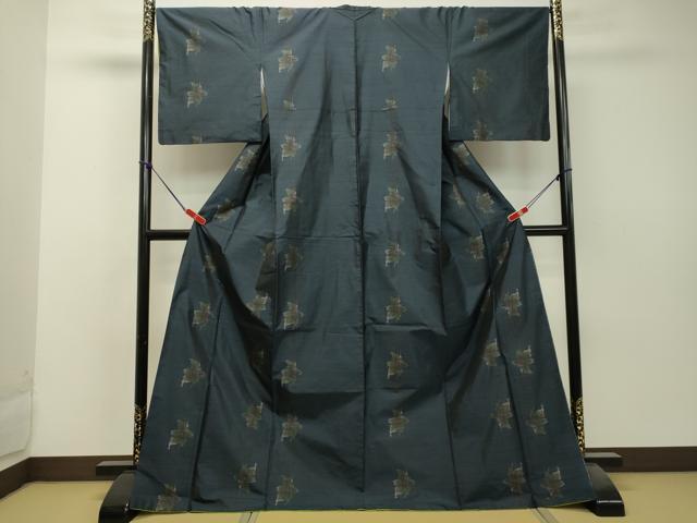 平和屋着物●本場大島紬 草花文 春泥草つむぎ工房謹製 証紙付き 正絹 逸品 DAAS2217tw