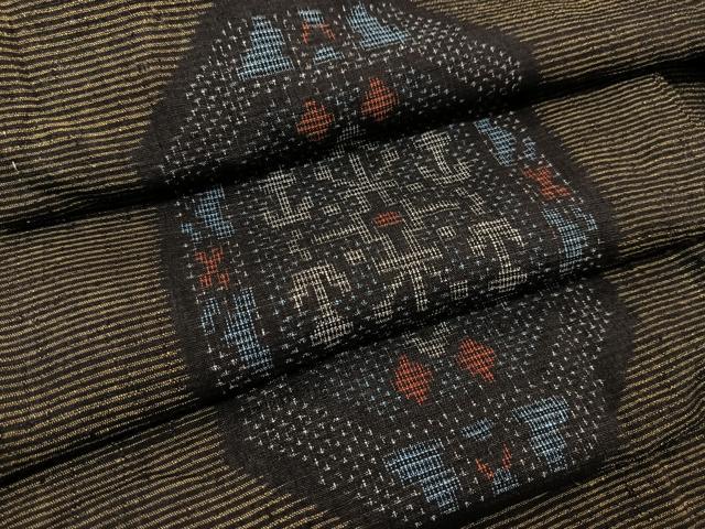 平和屋着物○本場結城紬 重要無形文化財 亀甲花文 正絹 逸品