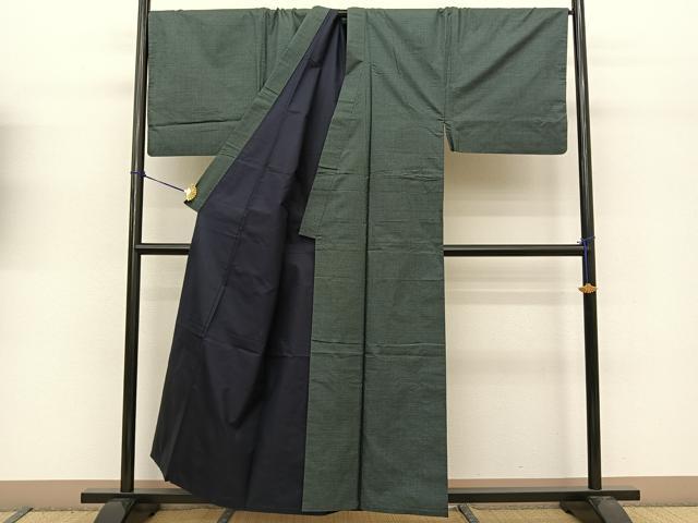 平和屋着物●男性 本場大島紬 アンサンブル 長羽織 100亀甲 総詰め 羽裏:富士 証紙付き キングサイズ 正絹 逸品 BAAT0928yc