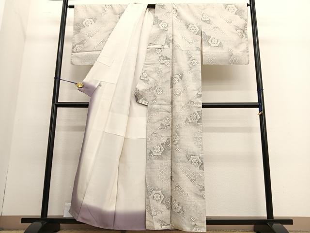 平和屋着物●本場大島紬 白大島 9マルキ 道長蜀江花文 ほていや扱い 正絹 逸品 BAAT6729hv