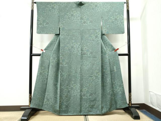 平和屋着物●人間国宝・南部芳松の息子 伝統工芸伝承者彫刻・南部幸雄 型染 小紋 菊唐草文 鬼しぼ縮緬 正絹 逸品 CAAU1970yc