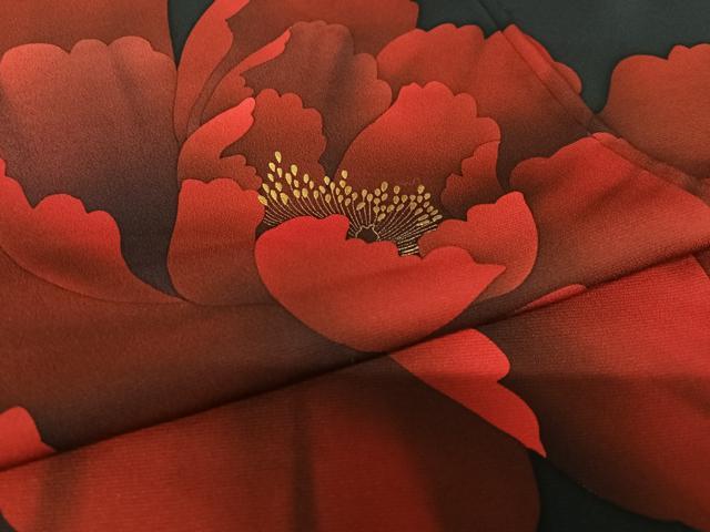 平和屋着物●豪華振袖 舞花文 暈し染め 金彩 正絹 逸品 AAAY0309zg