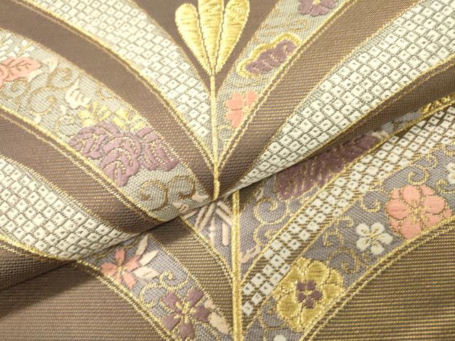 平和屋着物▼六通柄袋帯 唐織 登松宝飾文 金糸 正絹 逸品 DAAU9676fe