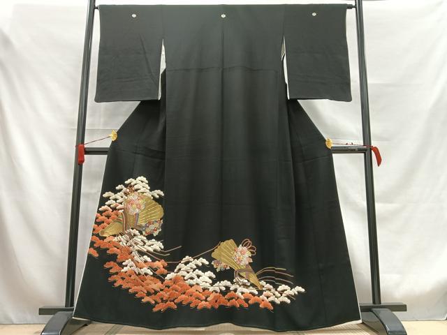 平和屋着物■豪華黒留袖 駒刺繍 扇面松花文 金銀糸 正絹 逸品 AABB1702mf