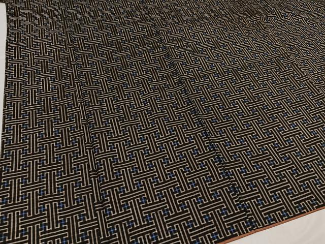 平和屋着物●本場大島紬 龍郷絣 秋名バラ 正絹 逸品 AABB8228ph