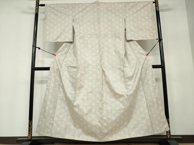 平和屋着物●本場大島紬 白大島 7マルキ 麻の葉文様 正絹 逸品 DAAW5979ud