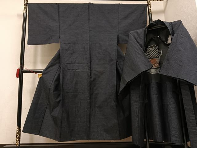 平和屋着物●男性 本場大島紬 アンサンブル 亀甲絣 正絹 逸品 AABC3334ph