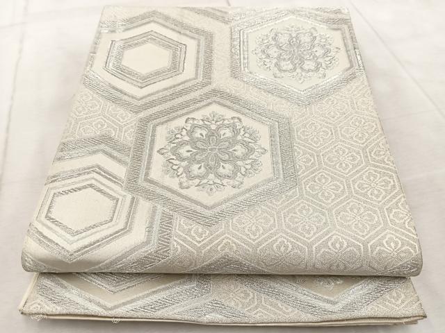 平和屋着物◎六通柄袋帯 唐織 亀甲花文 銀糸正絹 逸品 BAAV6743yc