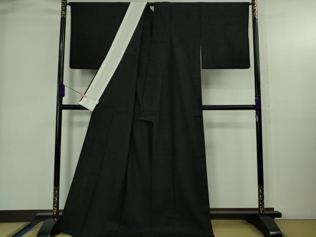 平和屋本店▽極上 本場結城紬 重要無形文化財 色無地 単衣 暗黒色 高島屋扱い 逸品 DZAA3876kh6