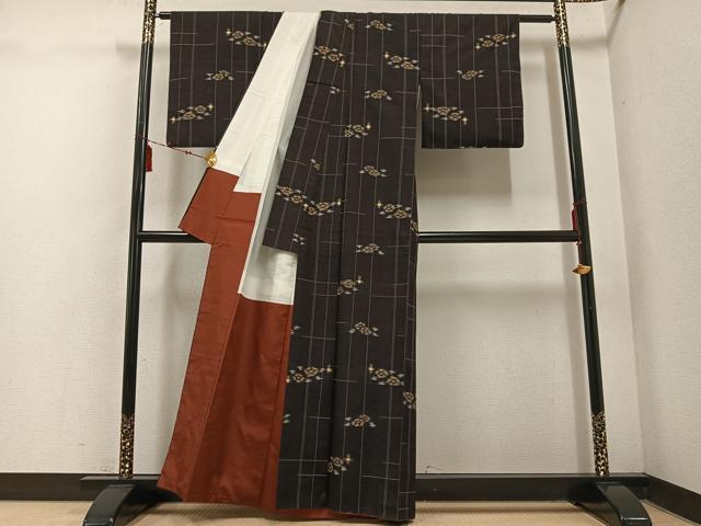 平和屋着物●上質な紬 草花文 正絹 逸品 AABE8882ph