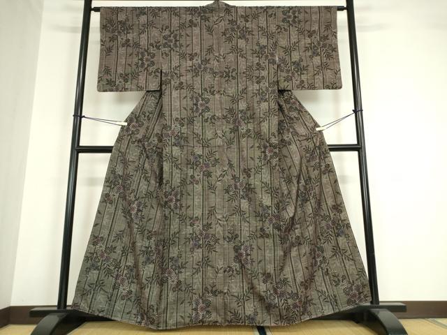 平和屋着物●本場大島紬 7マルキ 草花間道 正絹 逸品 DABA4080az