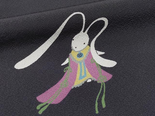 平和屋本店●極上 世界的人形師 辻村寿三郎 ジュサブロー 訪問着 兎 伊と幸 黒紅色地 反端付き 逸品 未使用 CYAA4442s6