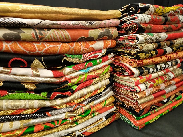 平和屋本店■子供帯 まとめて 35点 鳳凰 蝶 花柄 楽器 毬 アンティーク 金糸 など 着用可能多数 未使用品あり se3878