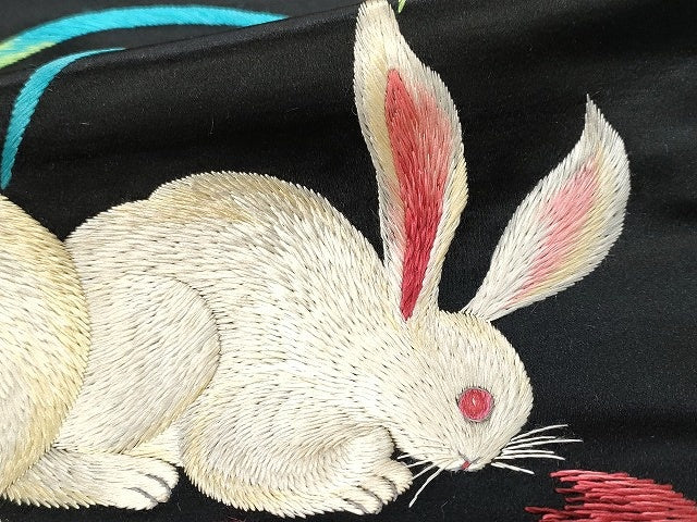 平和屋本店●極上 アンティーク 大正ロマン 九寸名古屋帯 如源 金陵 総手刺繍 兎 黒地 正絹 逸品 KAAA0824kk4