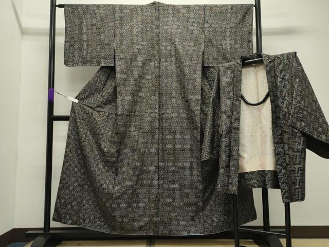 平和屋着物●本場大島紬 龍郷絣 秋名バラ アンサンブル 正絹 逸品 CABB0331gh