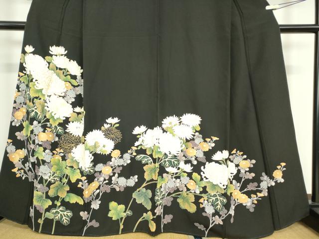 平和屋着物●豪華黒留袖 駒刺繍 菊尽くし 金彩 正絹 逸品 DABG0022az