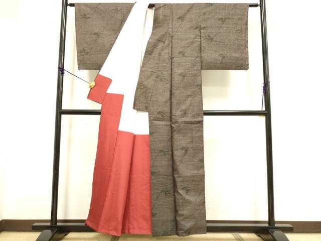 平和屋着物●本場大島紬 9マルキ 草葉文 正絹 逸品 DABA8967du