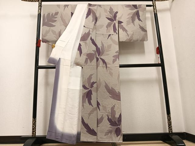 平和屋着物●上質な小紋 ろうけつ染め 花尽くし 丹後ちりめん 反端付き 正絹 逸品 未使用 AABG4081ph