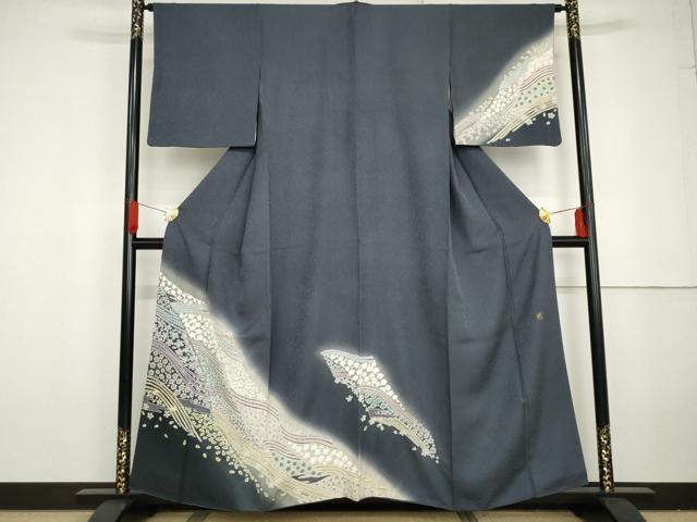 平和屋着物●訪問着 作家物 中国三大刺繍 相良刺繍 襲絞り 流水花文 暈し染め さが美扱い 正絹 逸品 AABG3568cs