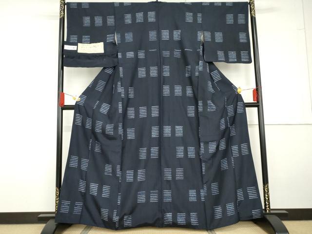平和屋着物●ぜんまい紬 絞り 藍 変わり横段文 証紙付き 正絹 逸品 AABG5289cs