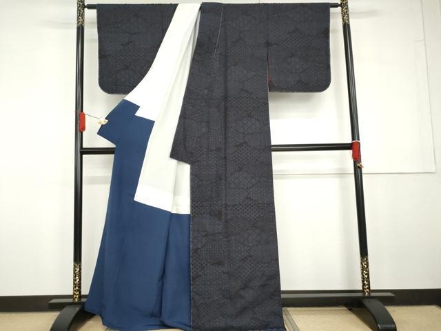 平和屋着物●本場結城紬 重要無形文化財 80亀甲 吉祥文 正絹 逸品 未使用 AABG7909cs