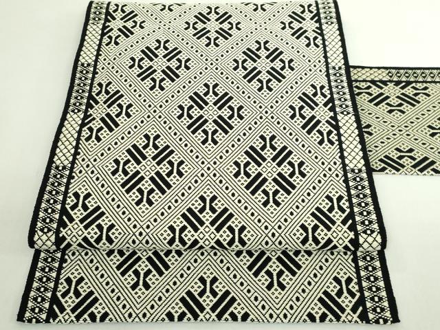 平和屋本店●極上 八寸名古屋帯 こぎん刺し 菱 黒地 逸品 DZAB5583kh6
