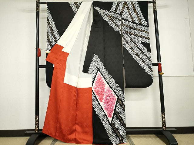 平和屋着物●豪華振袖 絞り 舞花文 黒地 金彩 正絹 逸品 AABG7941cs